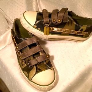 kathy van zeeland sneakers